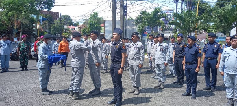 Bakamla Gelar Latihan SAR di Perairan Manado 49