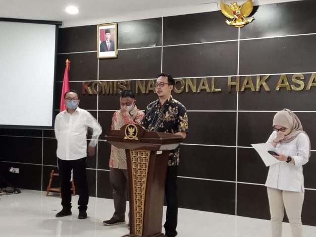 Komnas HAM Akan Dalami Soal Pengawasan dan Sanksi FIFA Terhadap Federasi Sepak Bola 18