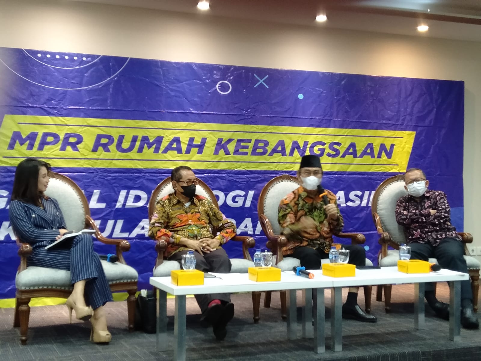 IMG-20221116-WA0027 MPR Mencium Tak Sedikit Tokoh Bangsa Ingin Kembali ke UUD 1945 Asli 1
