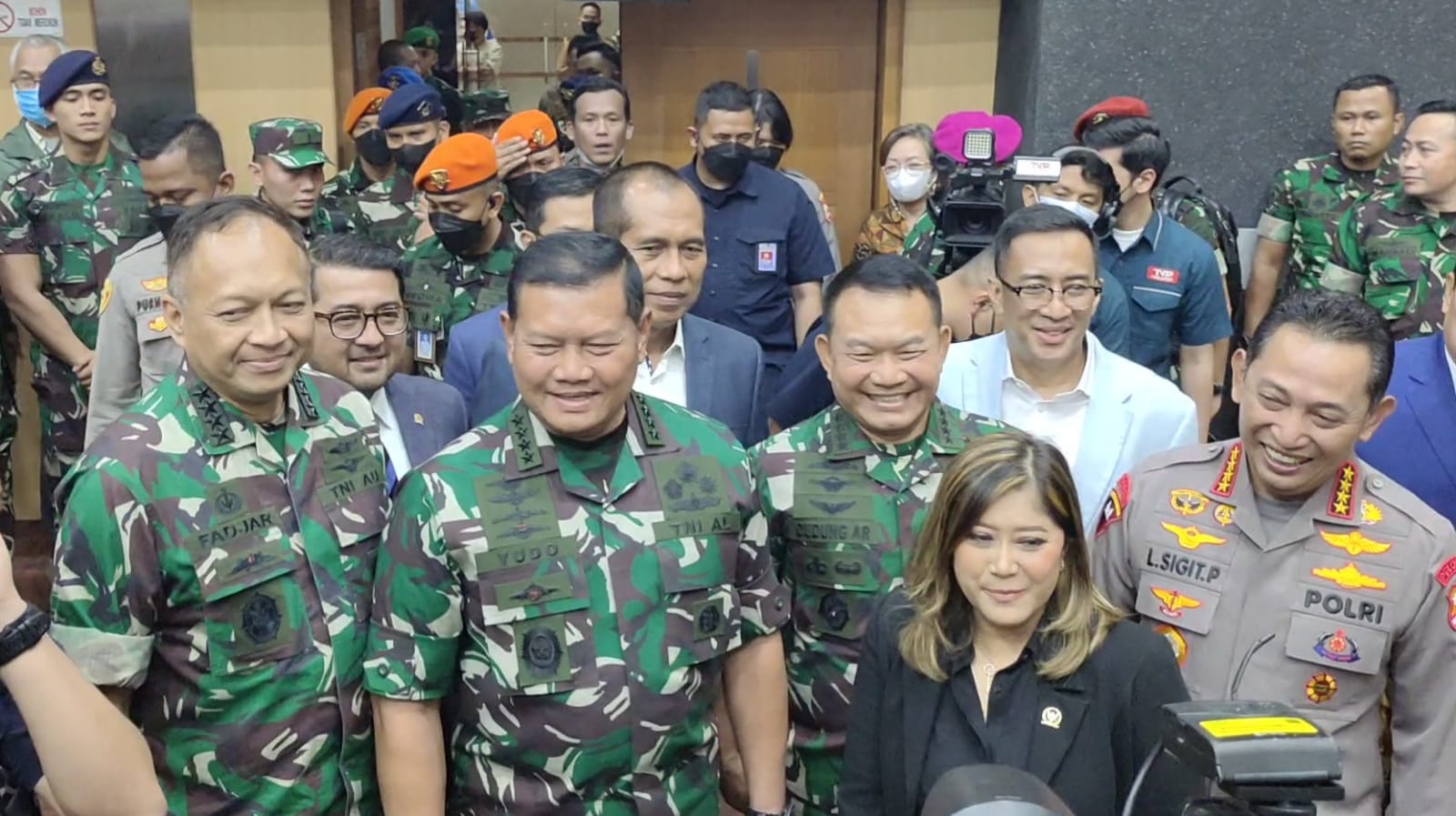 Soliditas Antara TNI dan Pertahanan Keamanan Negara Lain Disebut Kunci Kesuksesan NKRI 1