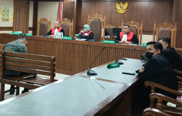 IMG-20221215-WA0063 Mantan Pejabat BPN Jakarta Divonis 3,5 Tahun Penjara 1