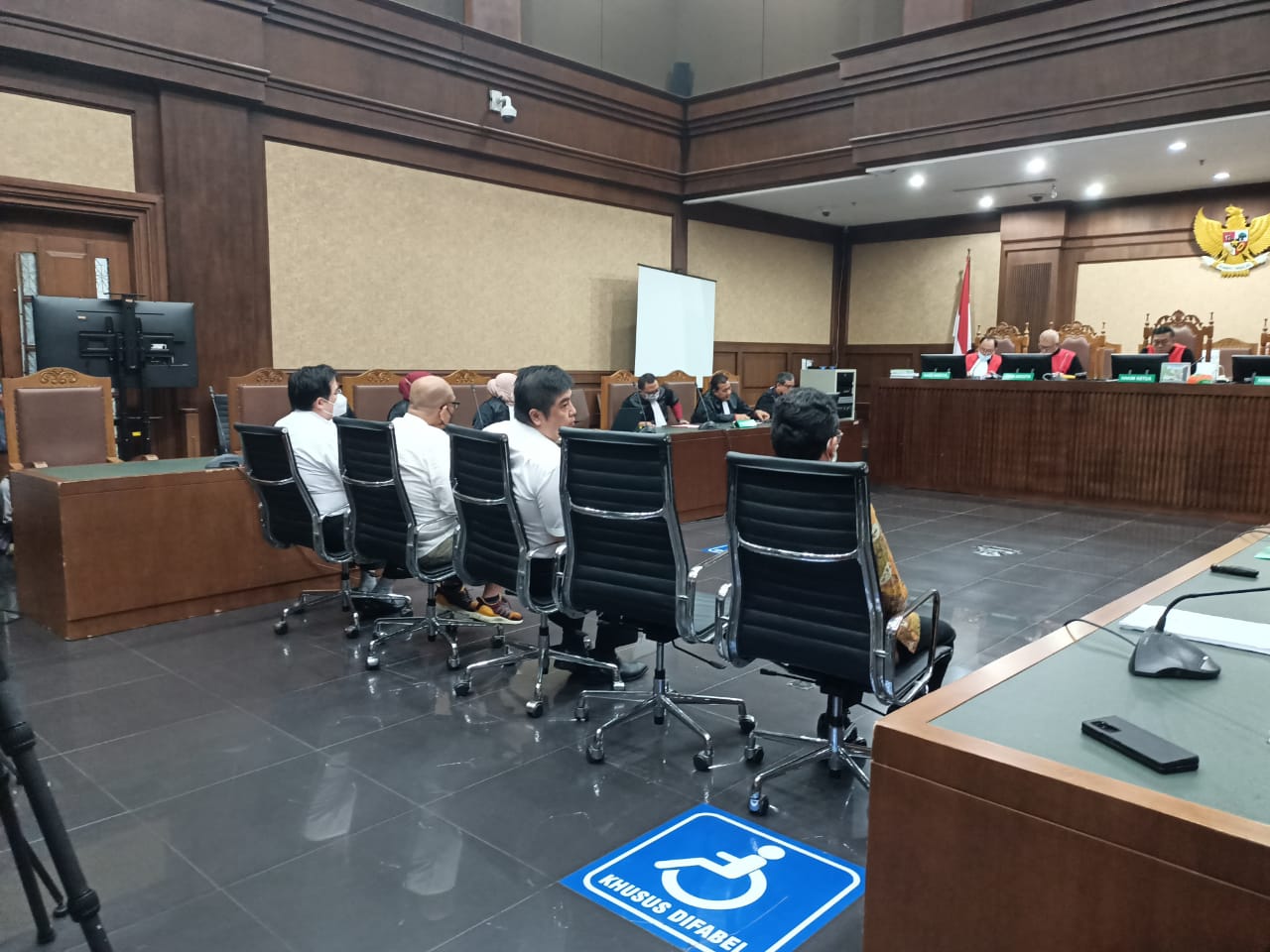 Korupsi Migor: Vonis Lin Che Wei Diwarnai Dissenting Opinion 1