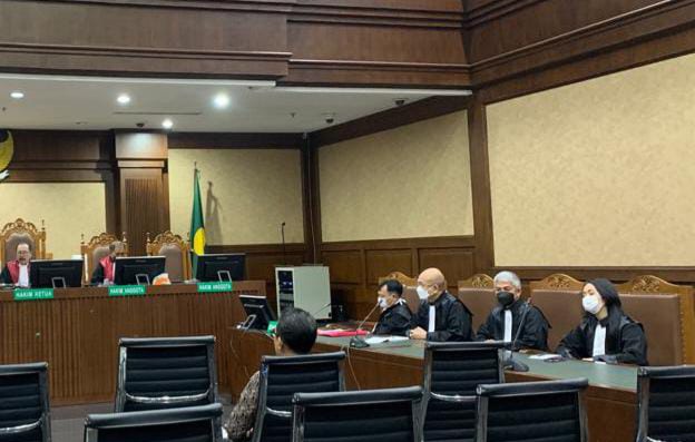 Suap Pejabat Pajak, Konsultan PT Jhonlin Baratama Dituntut 3 Tahun Penjara 1
