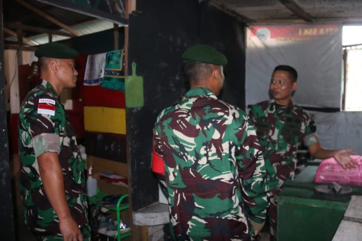 Satgas Yonarmed 1 Kostrad Terima Kunjungan Tim Wasops Mabesad 56