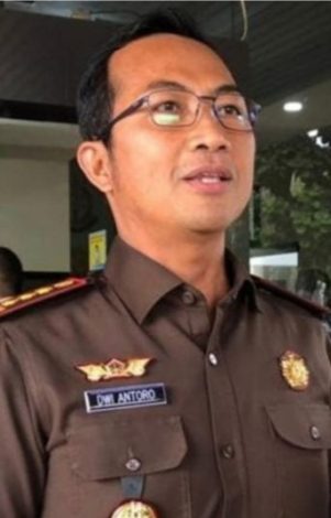 Terima Pelimpahan, Jaksa Tidak Tahan Haris dan Fatia 13