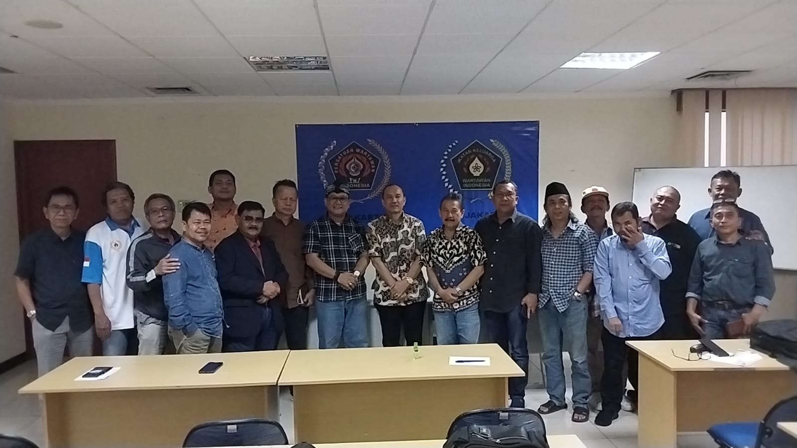 Logika Hukum dan Kaitannya dengan Berbagai Masalah Aktual Saat Ini 1