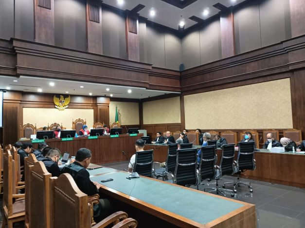 Dua Terdakwa Korupsi Impor Baja Divonis Bervariasi 11