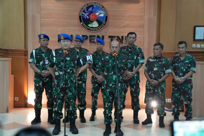 IMG-20230421-WA0050 Bentrok TNI-Polri di NTT, Danpuspom TNI: Puspom TNI Akan Kirim Tim Investigasi dan Penyelidikan 40