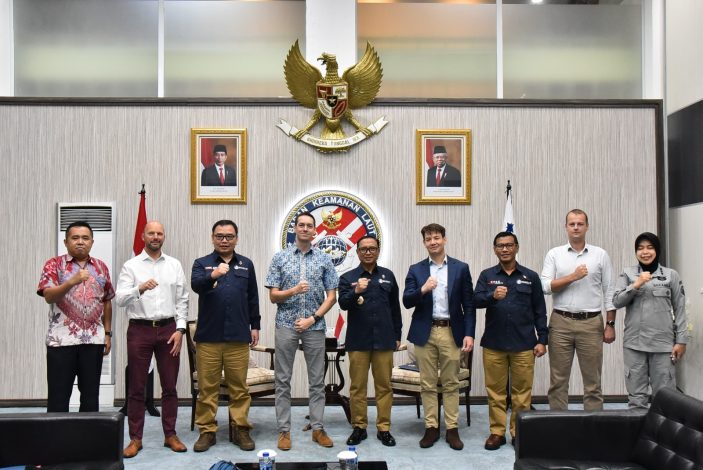 IMG-20230616-WA0041 Bakamla RI Terima Kunjungan CSSF Maritime Lead Asia Tenggara 9