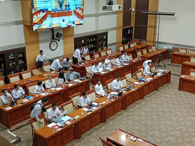 IMG-20230621-WA0030 RDP dengan Dirjen Imigrasi, Hinca Panjaitan Soroti Kasus TPPO 10