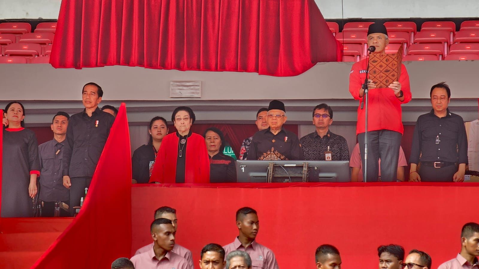 Ganjar Pranowo Bacakan Dedication of Life Bung Karno 1