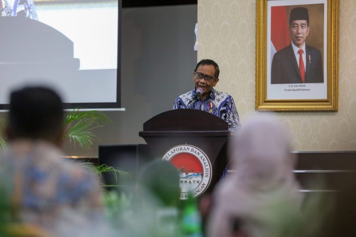IMG-20230720-WA0014 Mahfud MD: Tidak Boleh Ada Intervensi Kepada PPATK 13