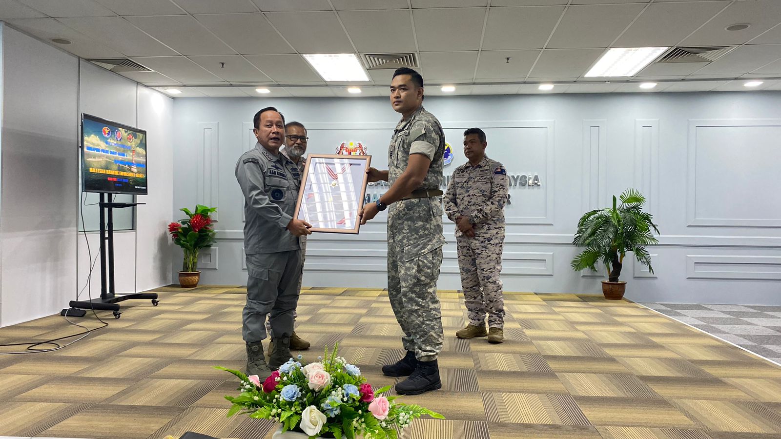 Perkuat Kolaborasi Trilateral, Bakamla RI dan SPCG Temui APMM 1
