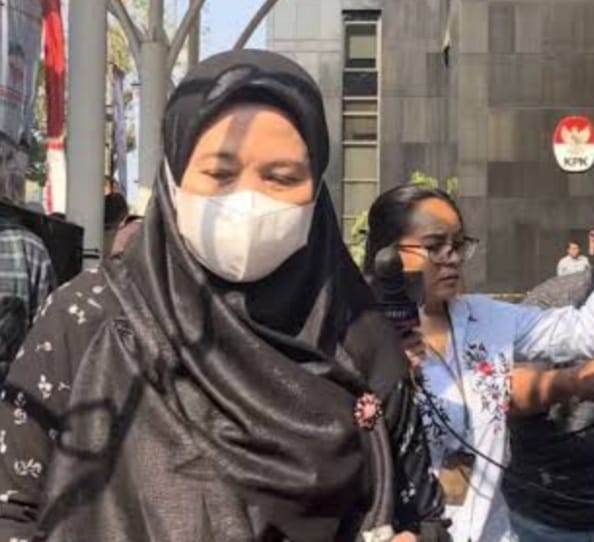 Istri dan Anak Mantan Sekjen MA Menolak Diperiksa KPK Sebagai Saksi 1