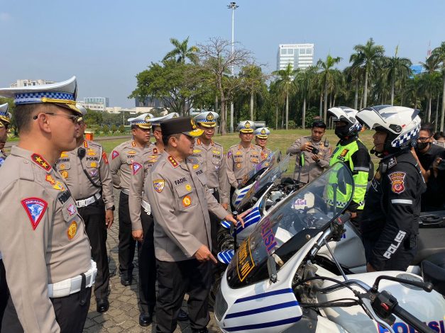Kabaharkam Apel Pamwal KTT ASEAN 3