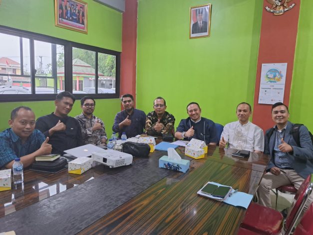 Ketua STIH Painan Dukung Rencana Pembentukan Ikatan Keluarga Alumni 13