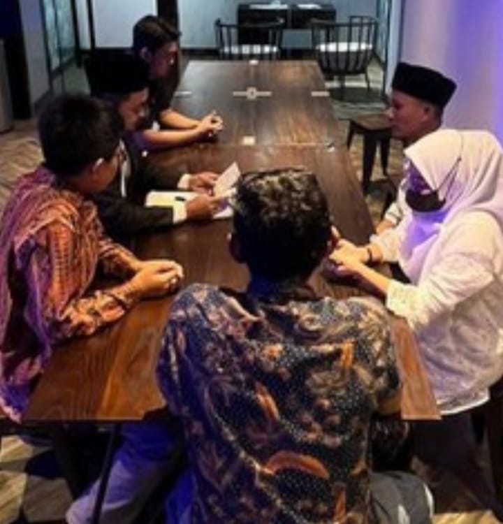 Pemeran Wanita Menikah dengan Kru Film Porno di Tahanan Polda Metro 1