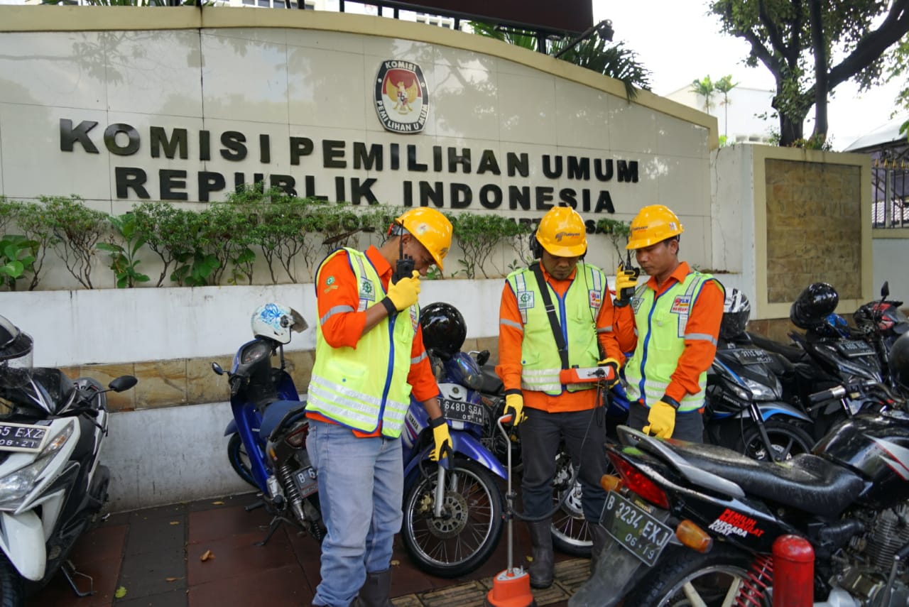 Jelang Pendaftaran Capres-Cawapres, PLN Perkuat Listrik KPU RI 1