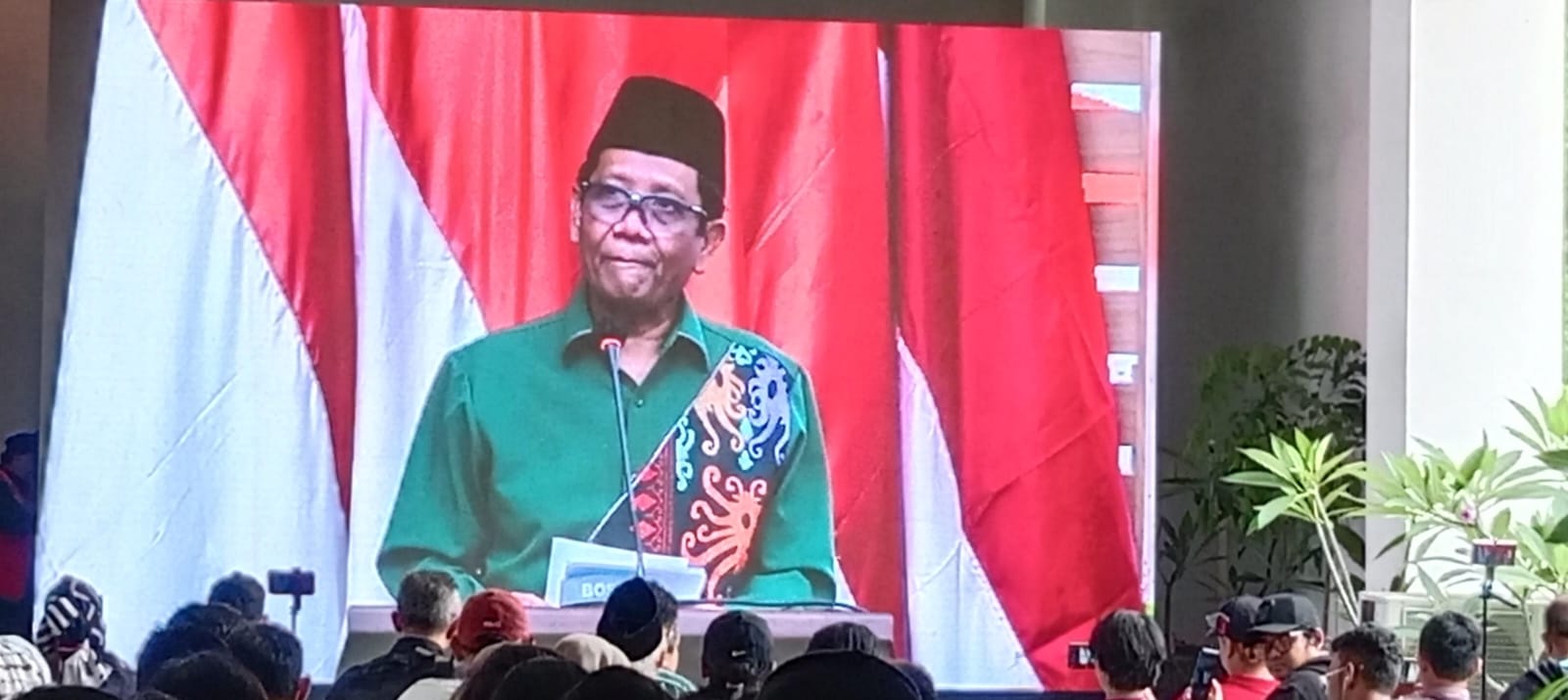 Partai Pengusung Ganjar Pranowo Resmi Usung Mahfud MD Sebagai Bacawapres 1