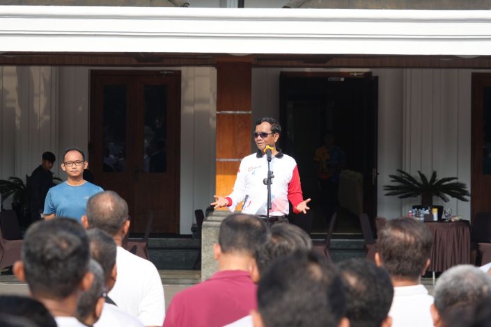 IMG-20231020-WA0006 Mahfud MD Ingatkan Pegawainya di Kemenko Polhukam Tetap Netral 9