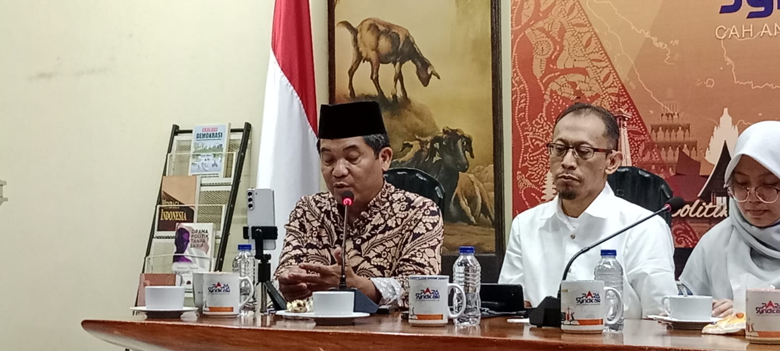Proses Pendaftaran Capres dan Cawapres Dinilai Tidak Transparan 1