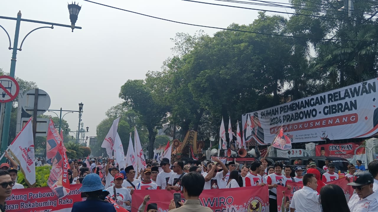 Suasana KPU Menjelang Kedatangan Prabowo-Gibran 1