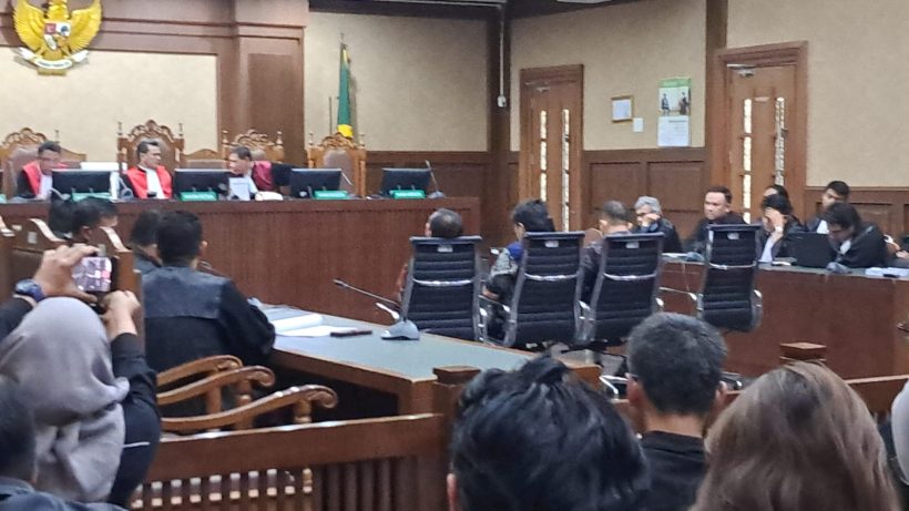Perkara Korupsi BTS, Irwan Hermawan Dituntut Uang Pengganti Rp7 Miliar 10