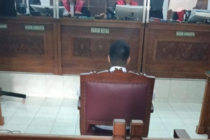 Terbukti Curi Mobil, Dituntut 3 Tahun Penjara 12