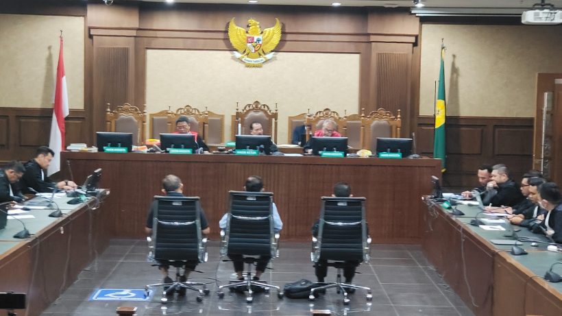Jhonny G Plate Divonis 15 Tahun Penjara da Uang Pengganti Rp15,5 Miliar 13