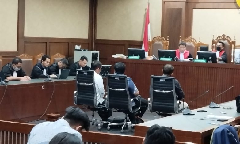 Komisaris PT Solitech Media Sinergy Irwan Hermawan Divonis 12 Tahun Penjara 11