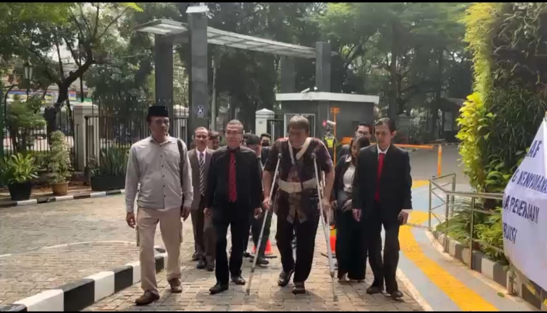KPU dan Anwar Usman Digugat Soal Pencalonan Gibran di Pilpres 2024 1