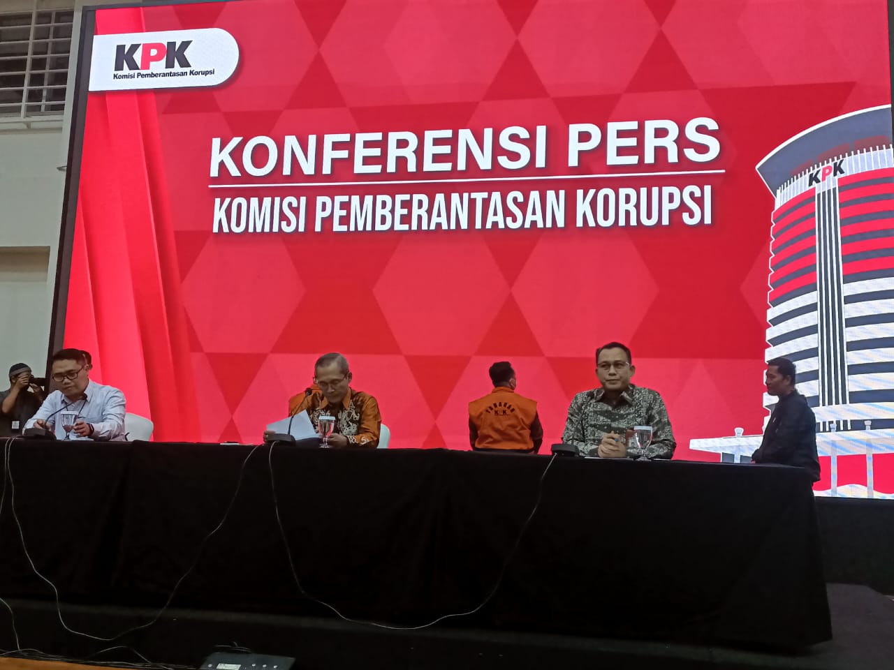 Terkait Dugaan Korupsi Syahrul Yasin Limpo, KPK Geledah Rumah Politisi PDIP
