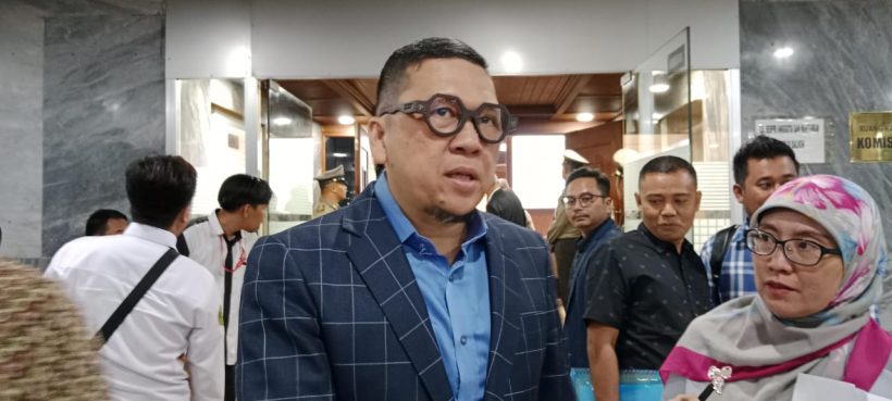 IMG-20231120-WA0024 Tak Hadir Rapat Konsultasi, Ketua Komisi II Geram dengan KPU 13