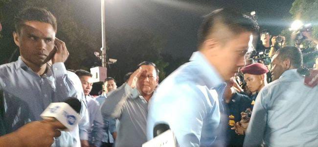 Debat Perdana, Prabowo-Gibran Diantar Pendukung 1