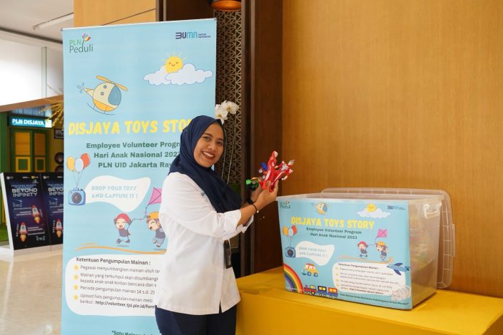 PLN UID Jakarta Gelar 'Employee Volunteer Program', Kumpulkan Mainan untuk Anak Penyintas Bencana 2 PLN UID Jakarta Gelar 'Employee Volunteer Program', Kumpulkan Mainan untuk Anak Penyintas Bencana 3