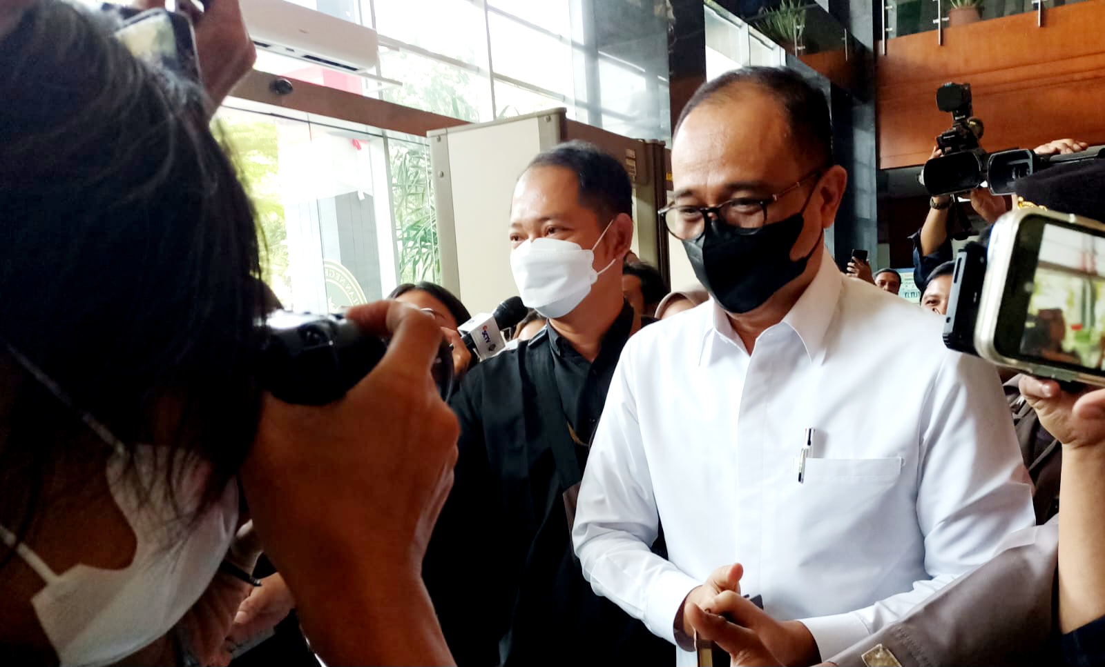 Rafael Alun Divonis 14 Tahun Penjara 1