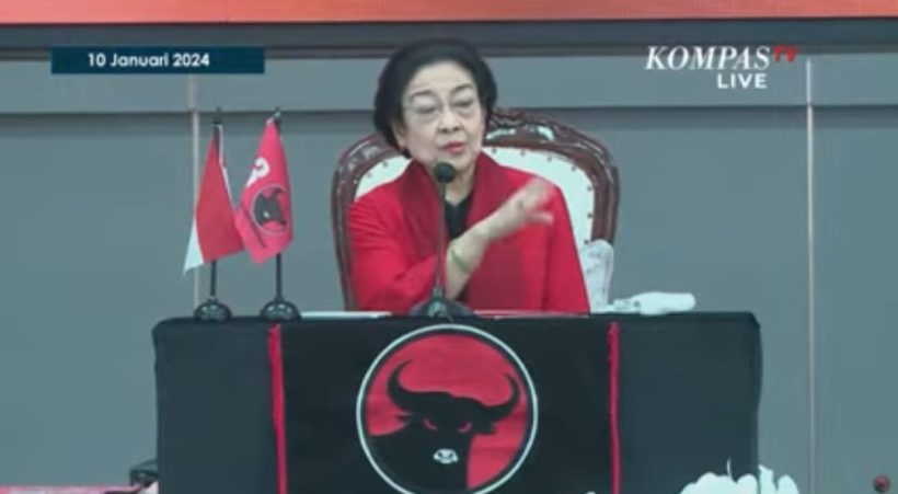 HUT PDIP ke 51: Wapres Ma'ruf Amin Disambut Megawati 13