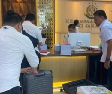 Sudah Dilengkapi, Penyidik Kembali Limpahkan Berkas Firli Bahuri ke Jaksa 9