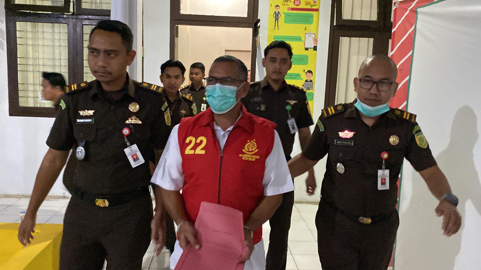 Korupsi Retribusi, Kejari Aceh Besar Tahan Pejabat Dinas Koperasi, UMKM dan Perdagangan 1