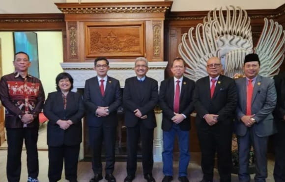 Pengamanan Pemilu di Belanda Berjalan Lancar 76