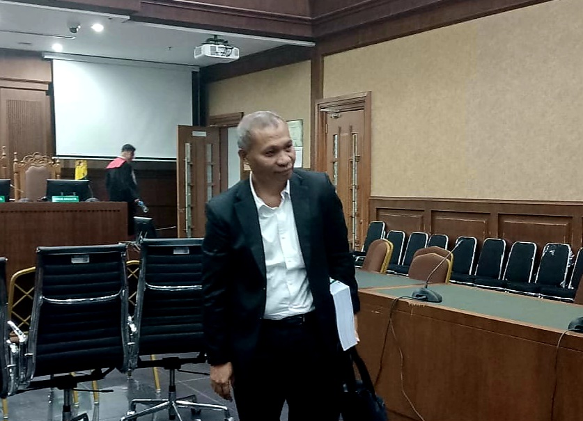 Mantan Pengacara Lukas Enembe Divonis 4,5 Tahun Penjara 1