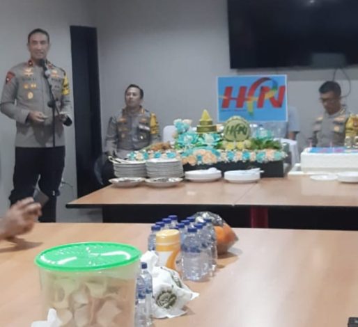 Kerjasama Wartawan dan Polri Cegah Konflik Melalui Pemberitaan Sebuah Keharusan 1 Kerjasama Wartawan dan Polri Cegah Konflik Melalui Pemberitaan Sebuah Keharusan 2