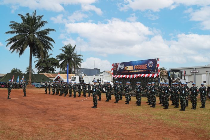 Satgas Kizi TNI Konga XX-T Monusco Terima Penghargaan UN Medal 1 Satgas Kizi TNI Konga XX-T Monusco Terima Penghargaan UN Medal 2