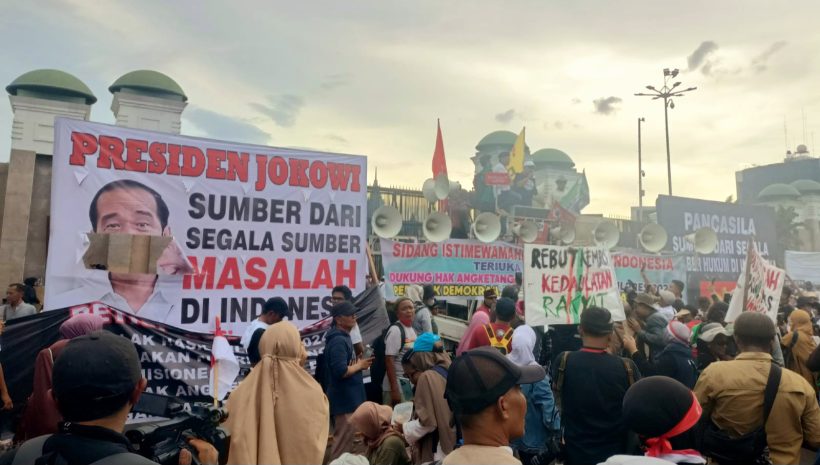Demonstran Sebut Jokowi Biang Pemilu Curang 2