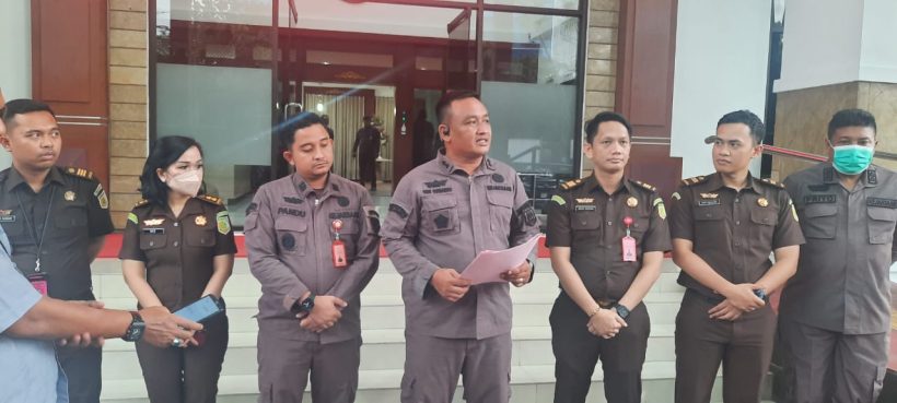 Kejari Jakpus Tahan 4 Tersangka Korupsi Lampu PJU 10