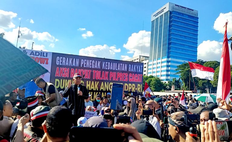 Demonstrasi di DPR, Din Syamsuddin: Jokowi Layak Dimakzulkan 8