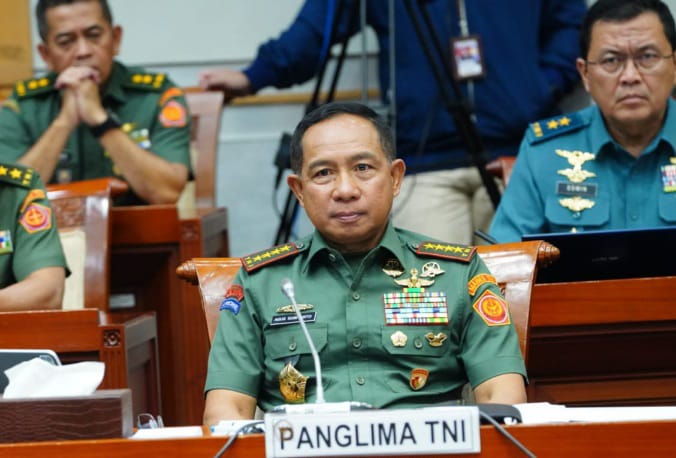 Bahas Pengamanan Idul Fitri dan Pilkada Serentak, Panglima TNI Hadiri Rapat Kerja Komisi I DPR RI