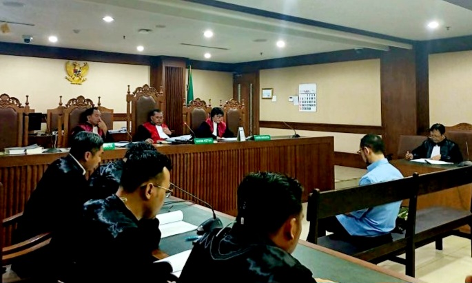 Bekas Kepala Bea dan Cukai Makassar Divonis 10 Tahun Penjara 11