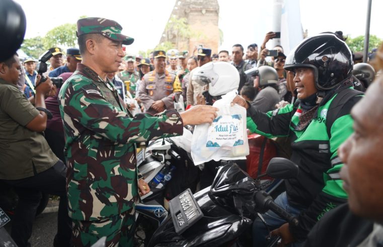 Panglima TNI Cek Kesiapan Mudik di Pelabuhan Gilimanuk-Bali