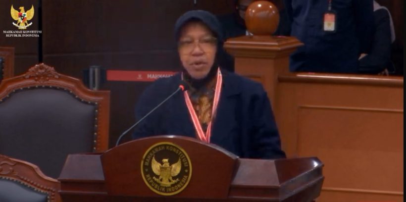 Mensos Risma Sebut Penyaluran Bansos 100 Persen Cash Transfer 8